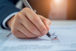 Freelancer schließt Berufshaftpflichtversicherung ab