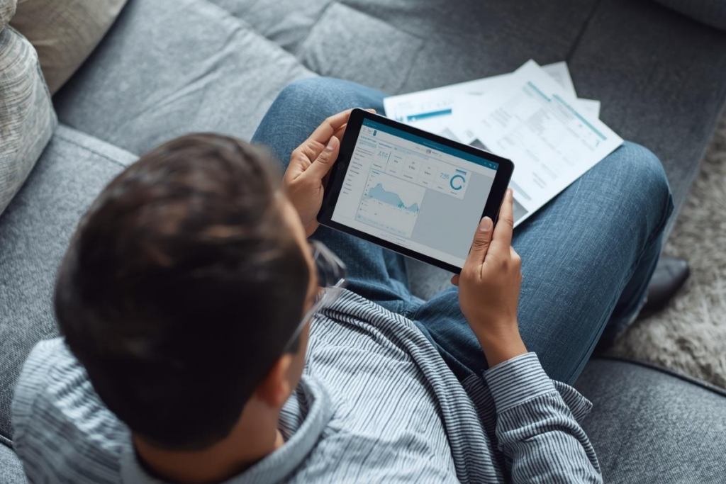 Selbstständige nutzt Lexoffice App zum Belege scannen unterwegs
